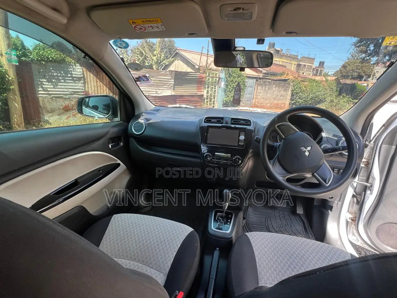 Mitsubishi Mirage ES 2017 Gray