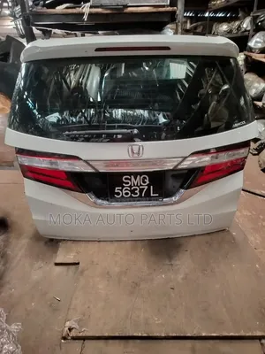 HHonda Odyssey Tail Gate