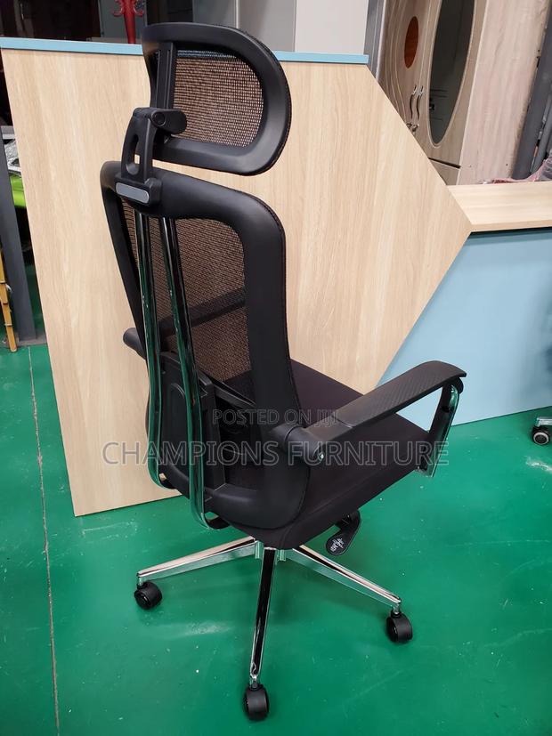 Ergonomic Chrome Elite Office Chair - thumbnail 2