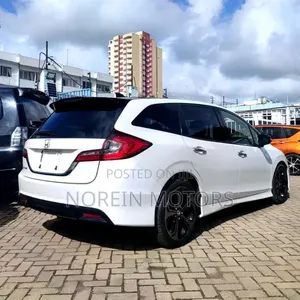 Honda Jade 2019 White