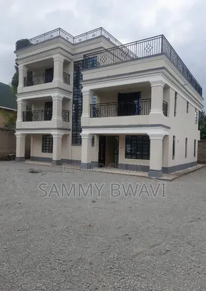 6bdrm Maisonette in Real Estate, Karai for sale