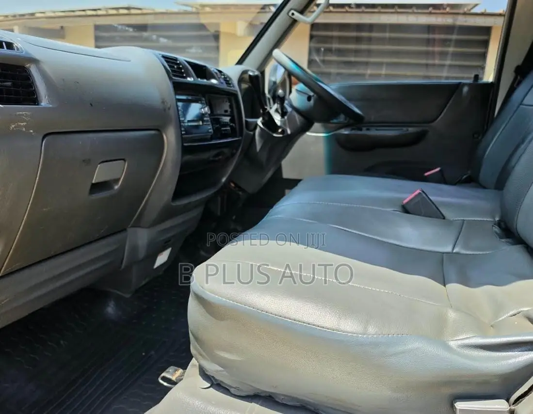 Mazda Bongo 2014 White