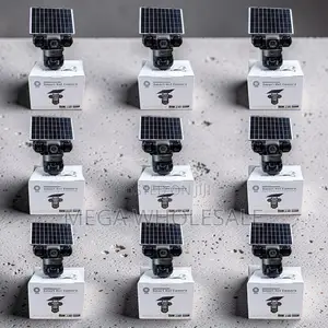 Rechargeable Battery 20MP Ultra HD 4G PTZ Triple Lens Solar Camera
