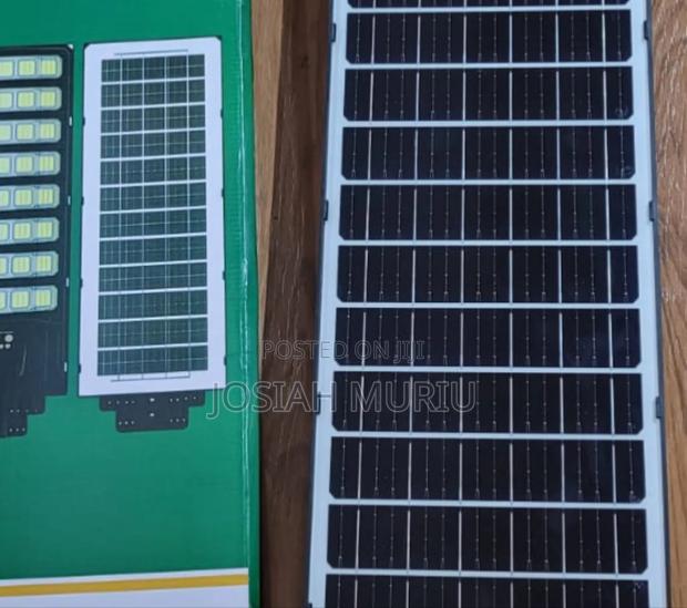 3000w Outdoor Solar Street Light With Integrated Solar Panel Box