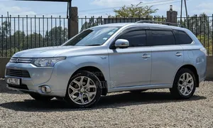 Mitsubishi Outlander 2014 Blue