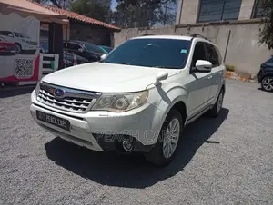 Subaru Forester 2010 White