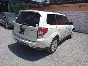 Subaru Forester 2010 White