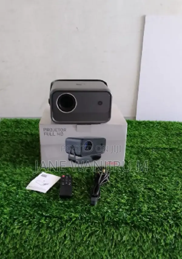 CY 900 LCD Projector – Portable HD Display