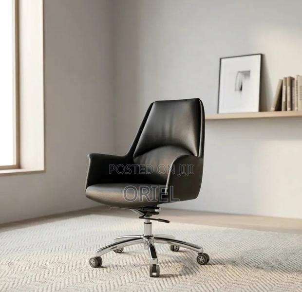 Office Chair : Premium Mid-Back Leather Office Chair - thumbnail 9