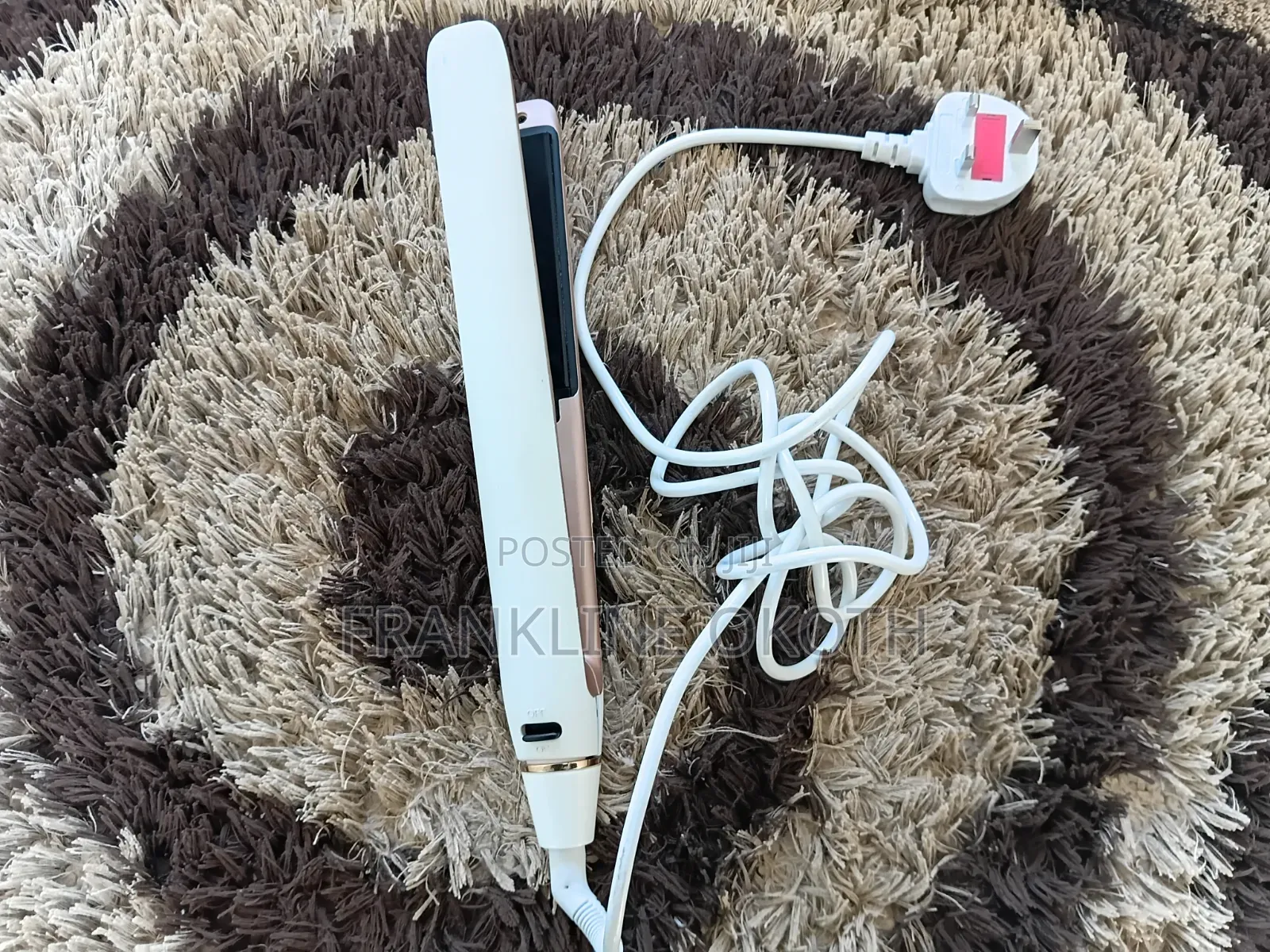 Hair Iron Dfy