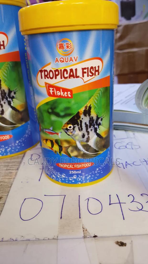Tropical Fish Flakes 250ml - main view