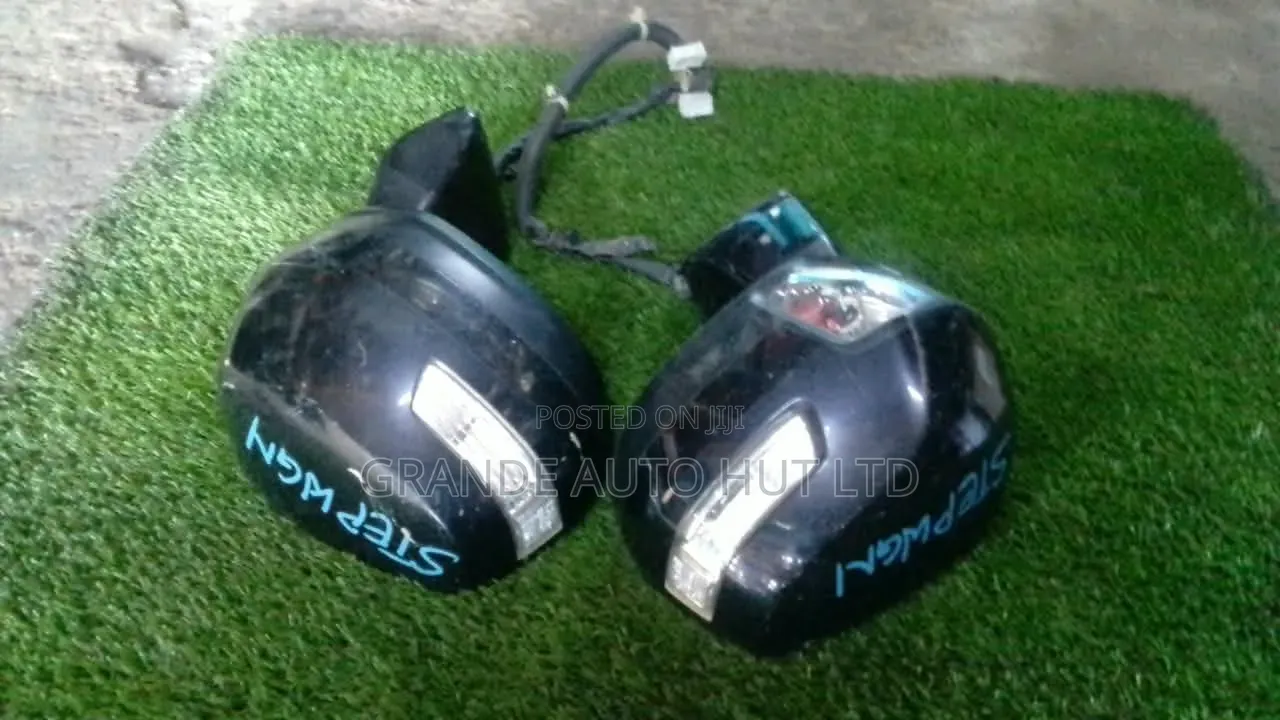 Honda Stepwagon Side Mirror