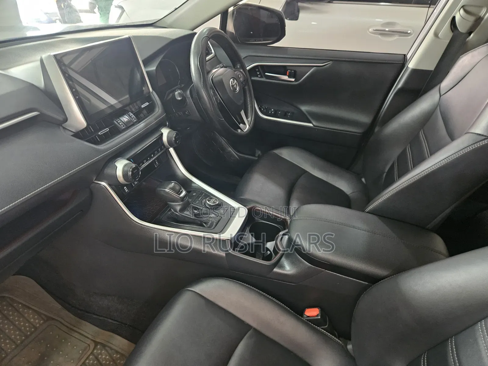 Toyota RAV4 2018 Silver