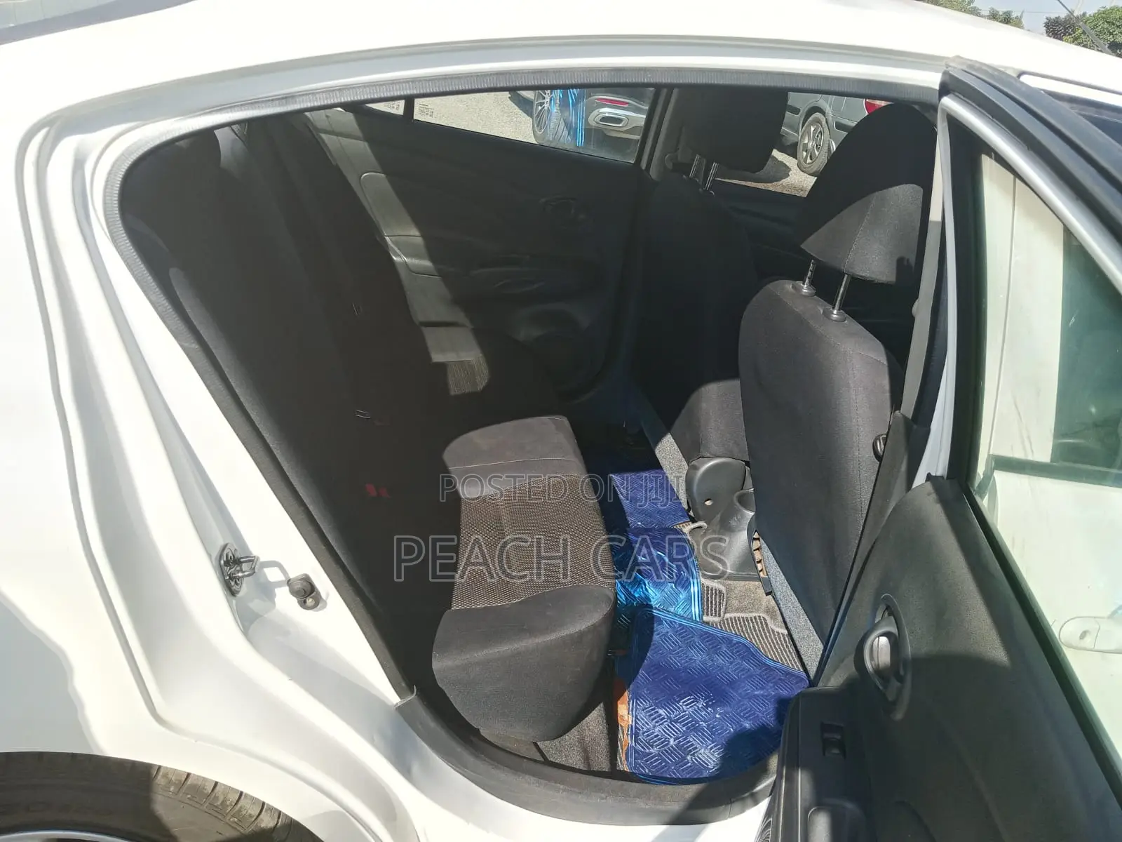 Nissan Latio 1.2 2013 White