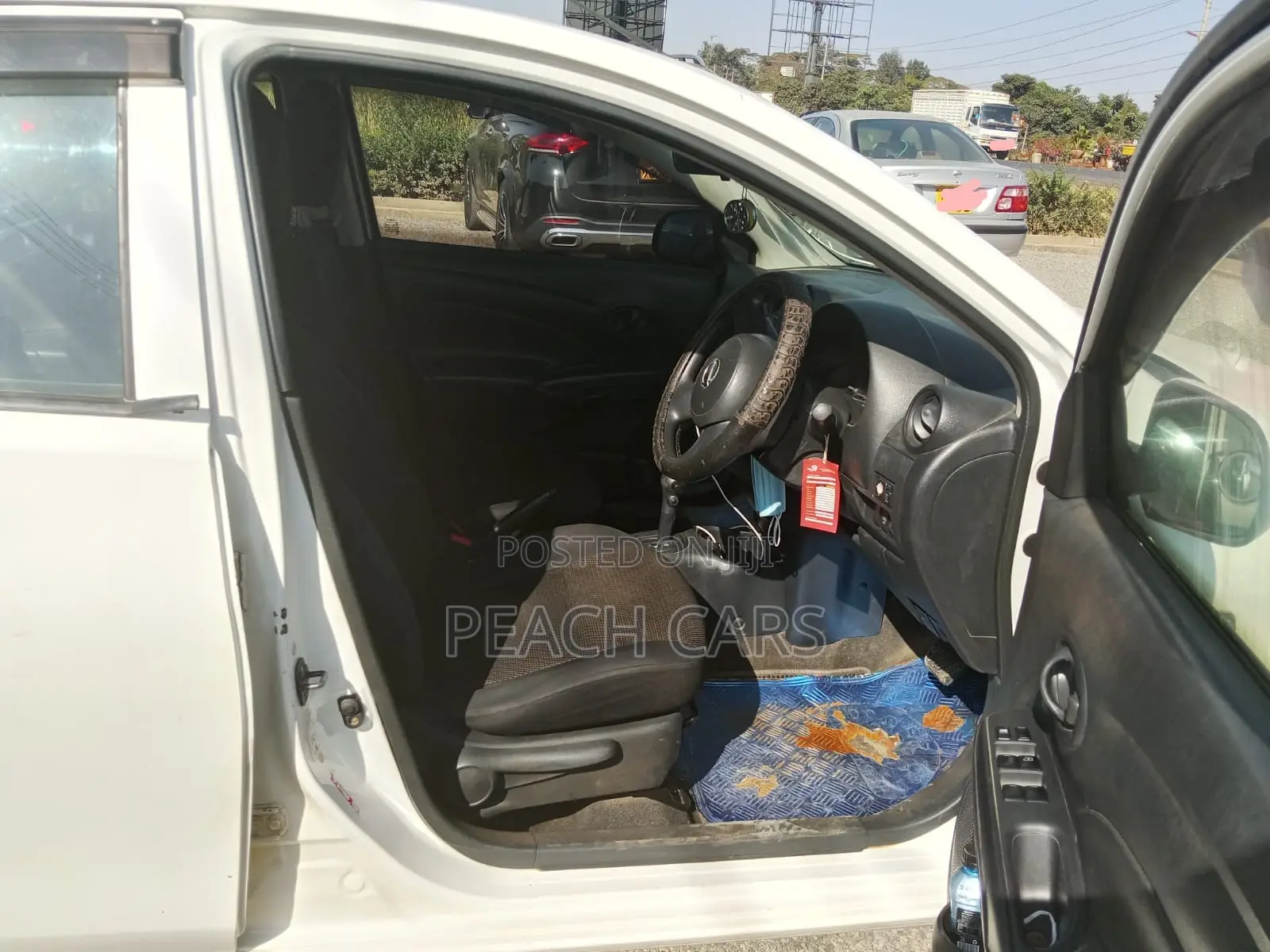 Nissan Latio 1.2 2013 White