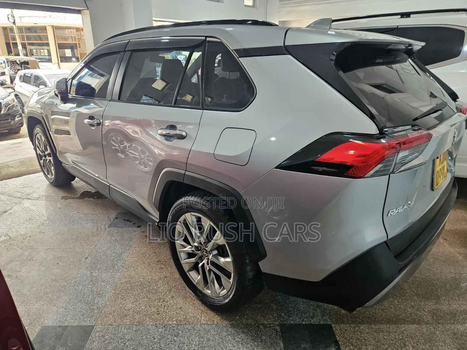 Toyota RAV4 2018 Silver
