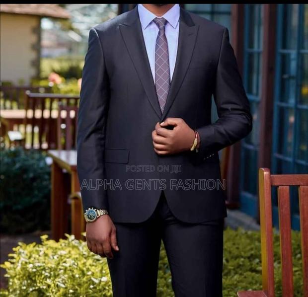 Men Official Suits - thumbnail 3