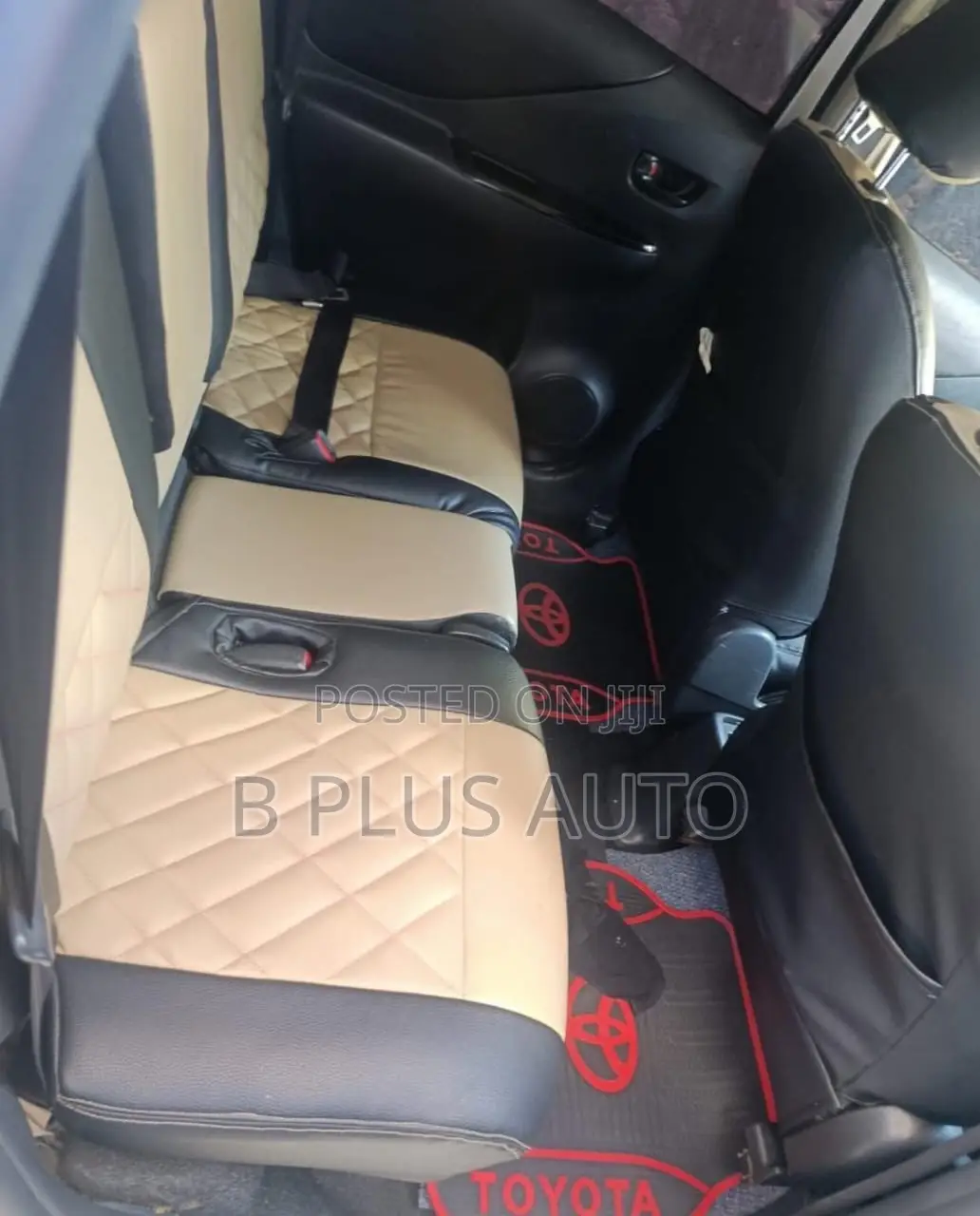 Toyota Ractis 2009 Silver