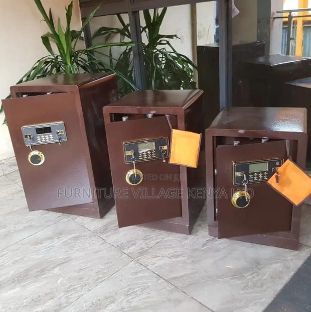 Fireproof Safe; 70 KG's Fire Proof Document Storage Safe - thumbnail 6
