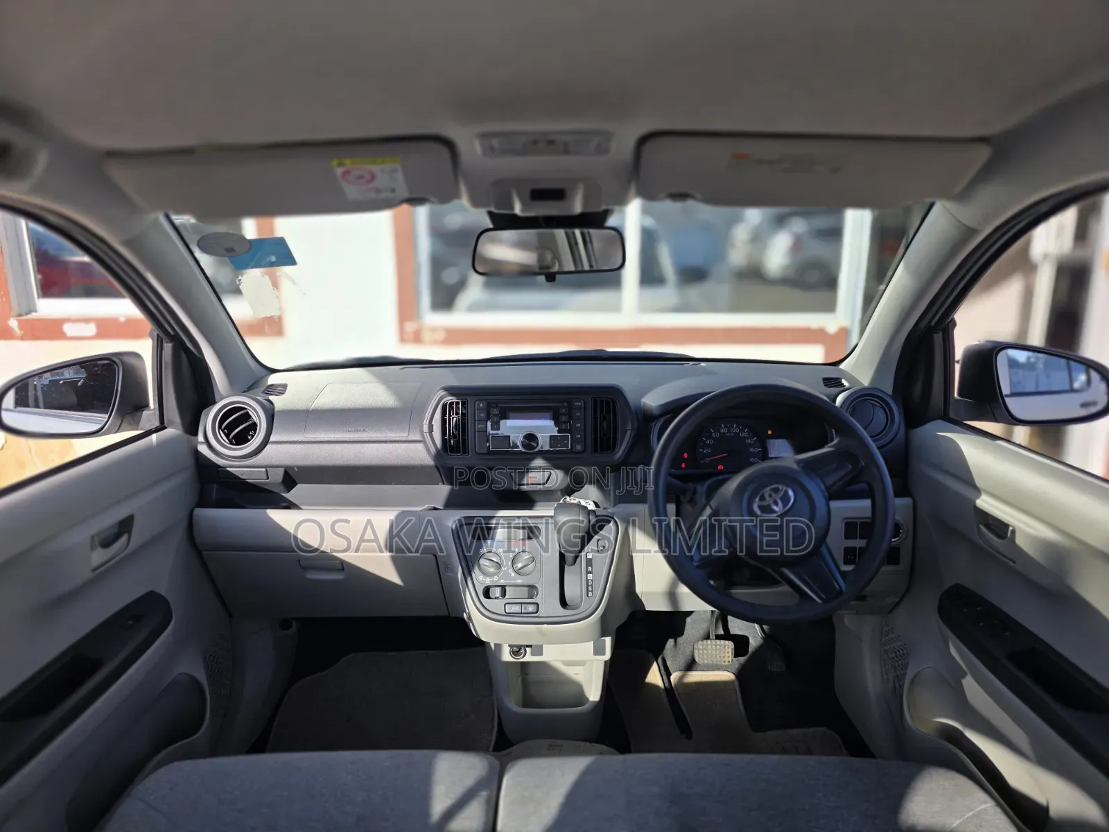 Toyota Passo 2019 White