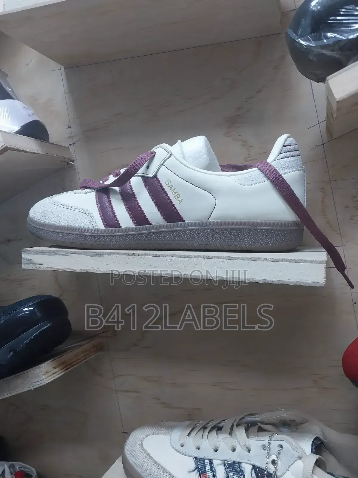 Samba Single Maroon