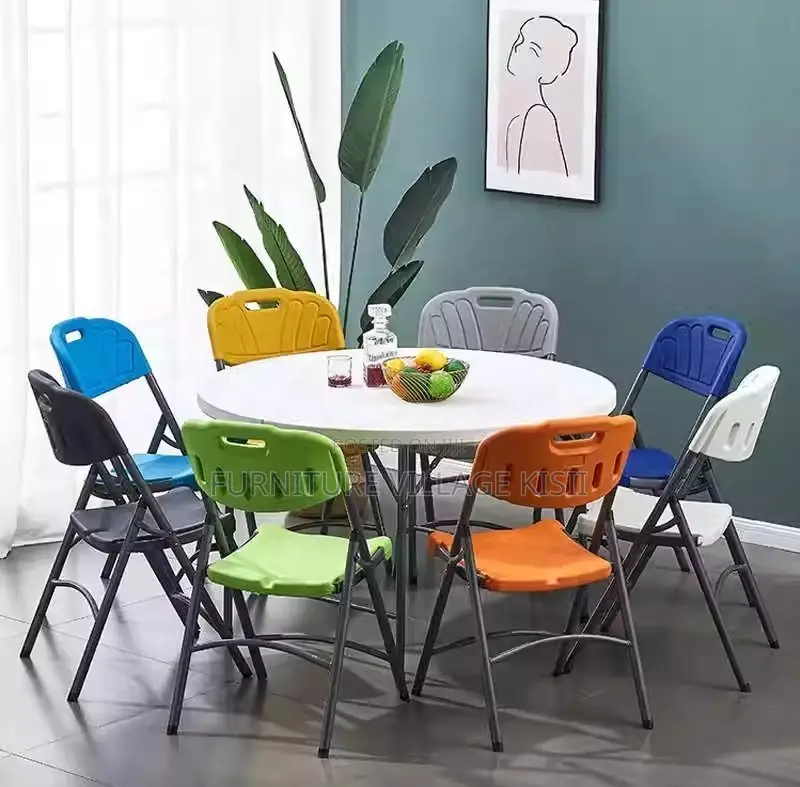 Office Furniture: Foldable, Stackable Plastic Chair