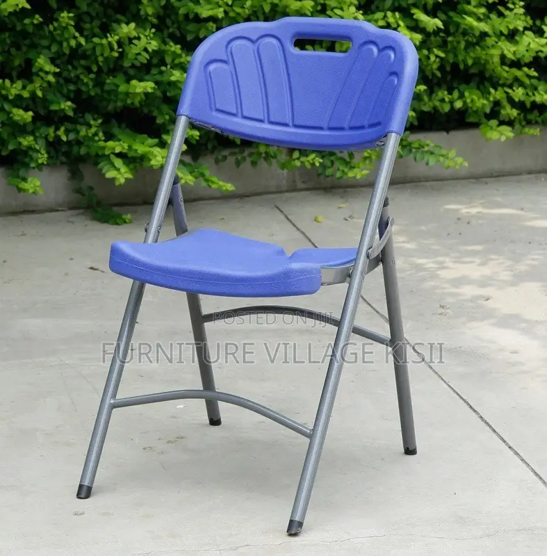 Office Furniture: Foldable, Stackable Plastic Chair