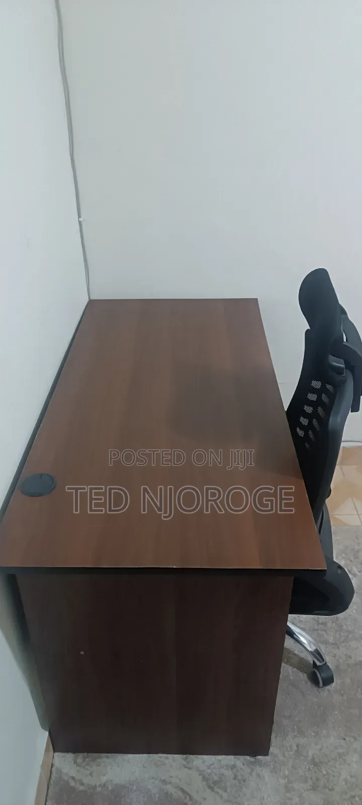 Spacious Home Office Desk(1.2m) With Headrest Office Chair