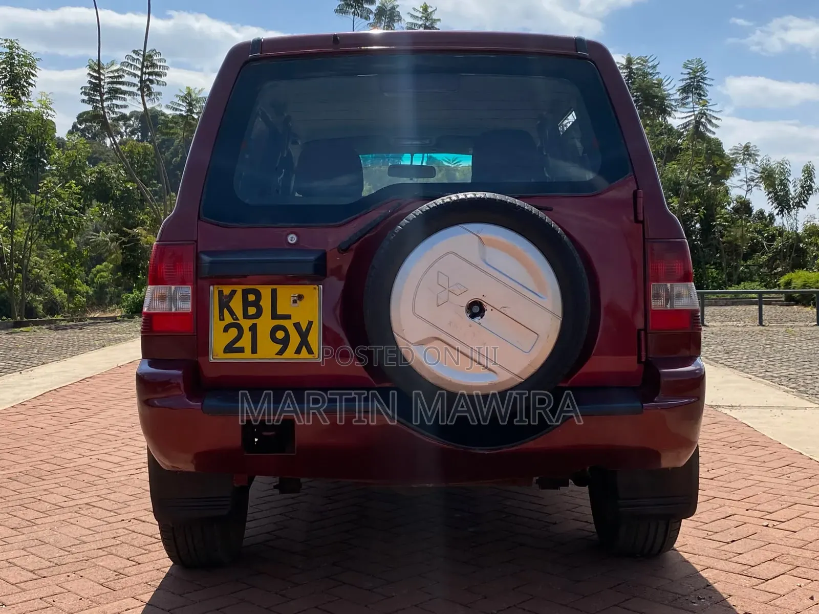 Mitsubishi Pajero IO 2003 Red