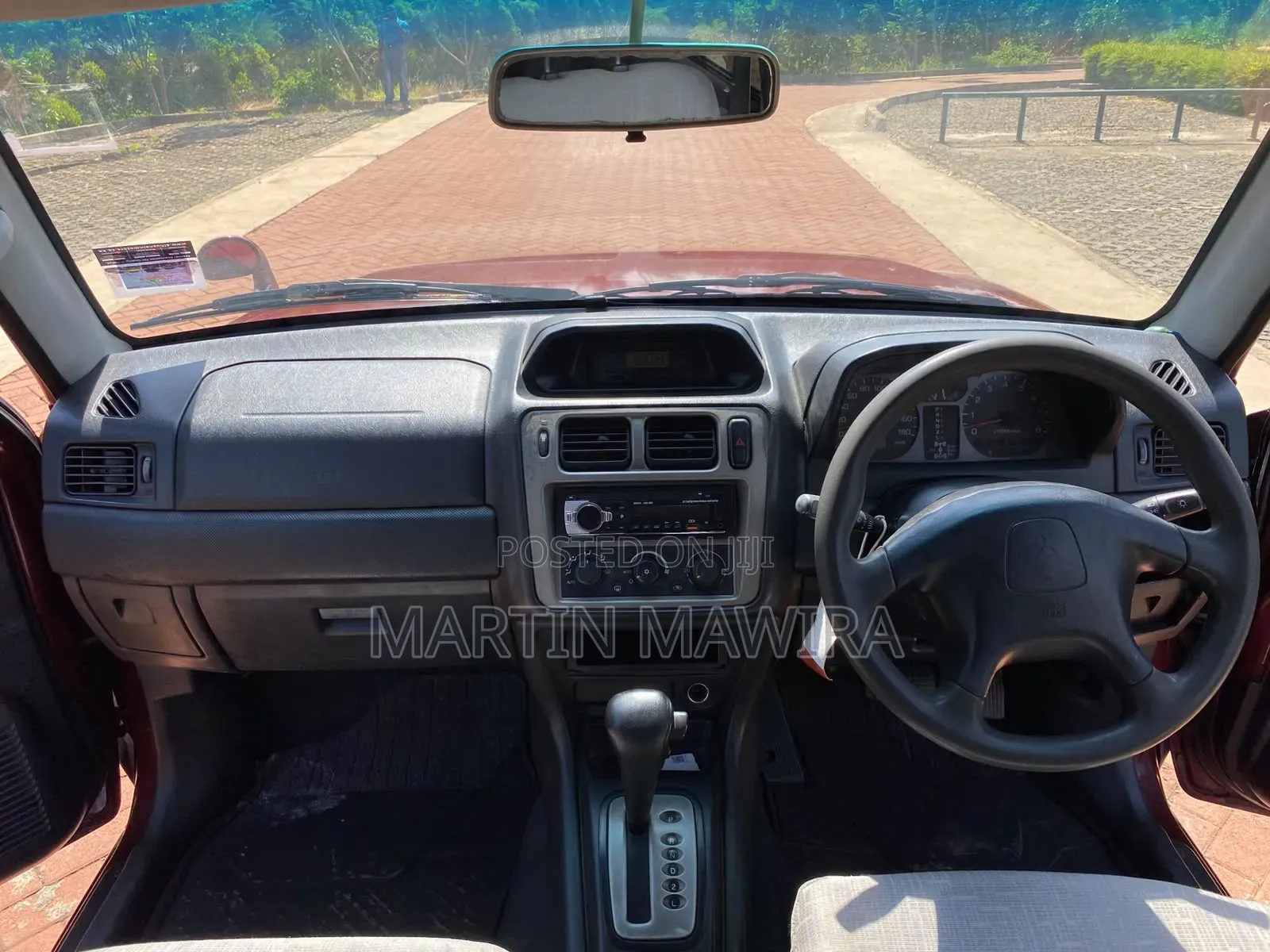 Mitsubishi Pajero IO 2003 Red