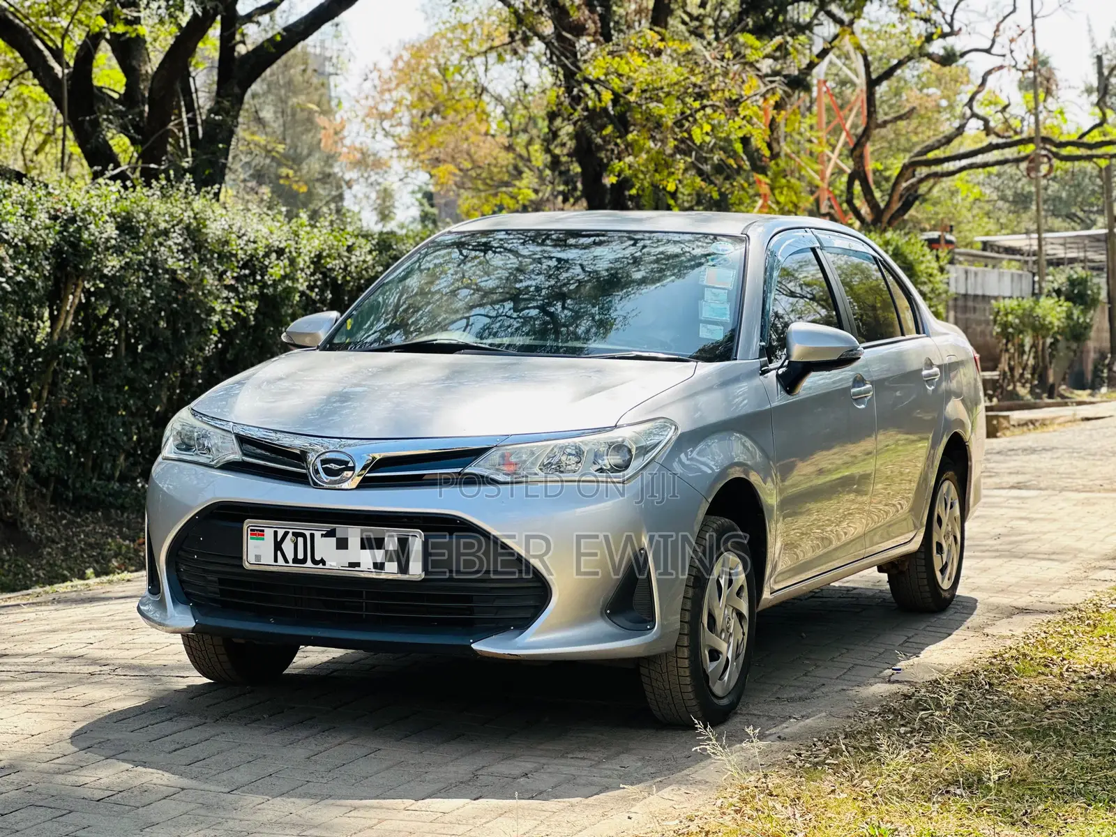 Toyota Axio 2018 Silver