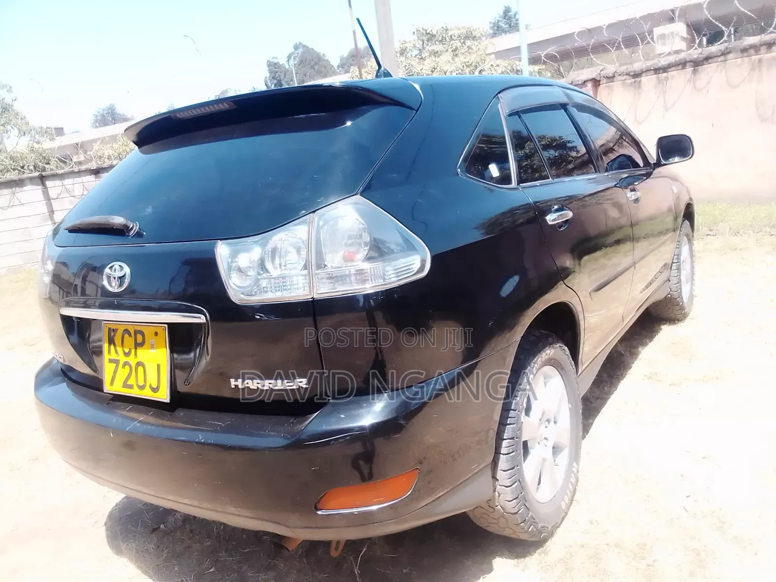 Toyota Harrier 2010 Black