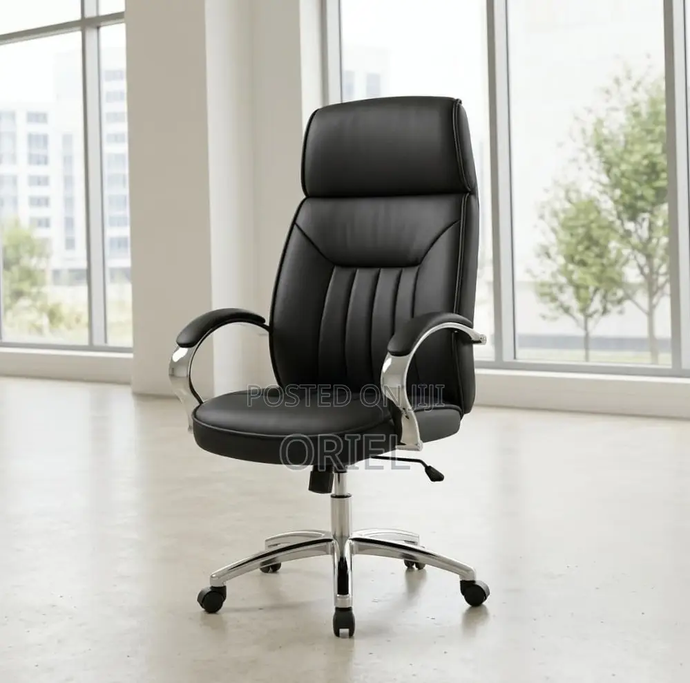 Office Chair : Executive Black Padded Leather Office Chair