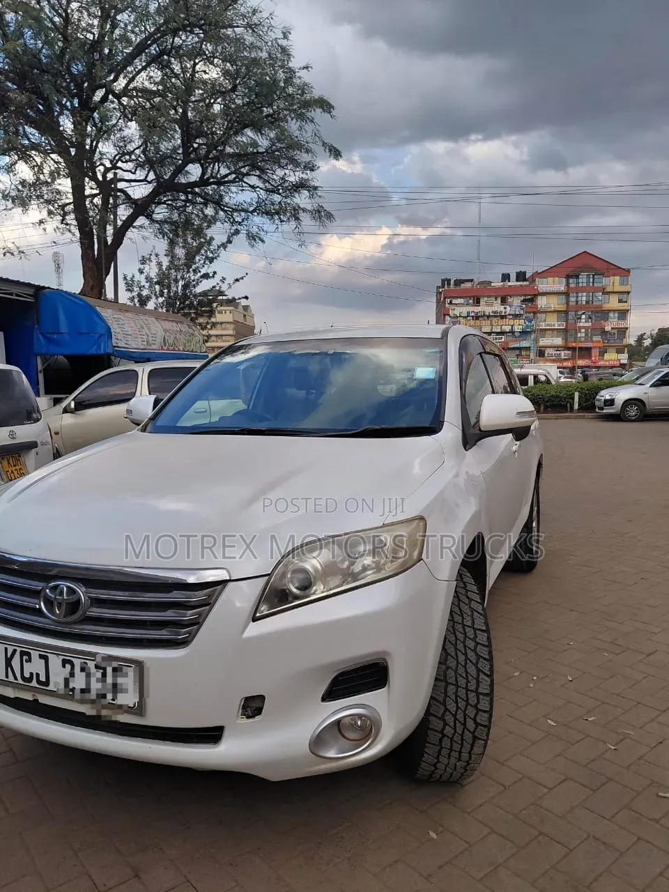 Toyota RAV4 2012 White