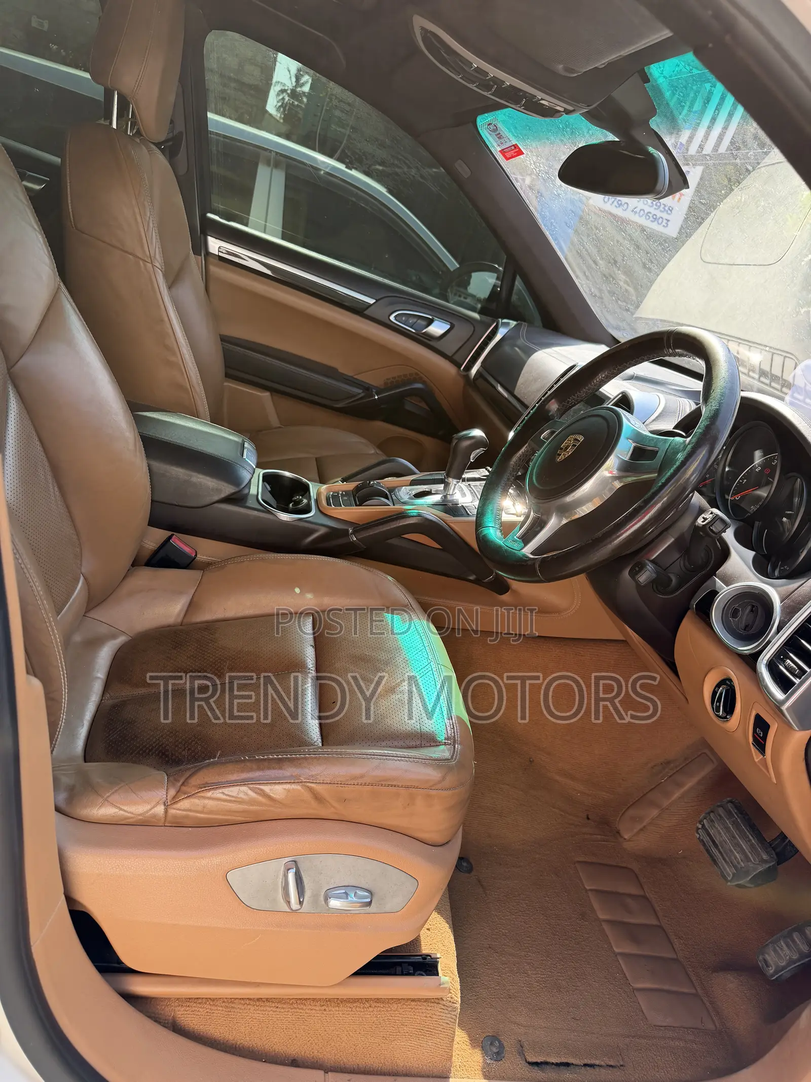 Porsche Cayenne 2014 White