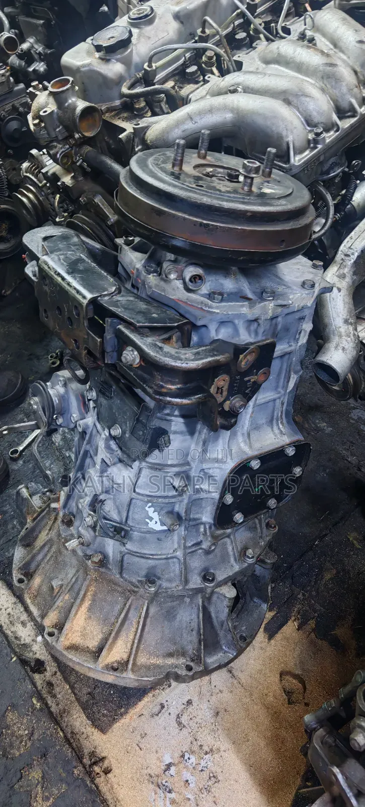 Toyota Dyna Gear Box