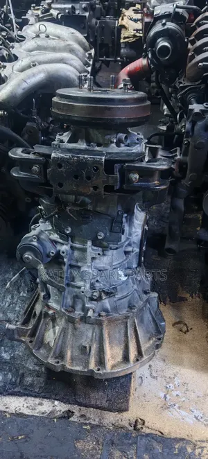 Toyota Dyna Gear Box