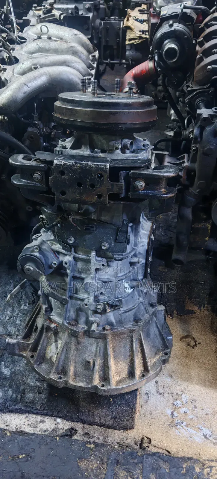 Toyota Dyna Gear Box