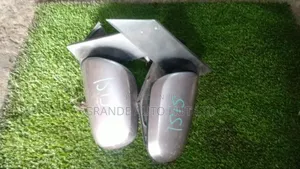 Toyota Isis Side Mirror