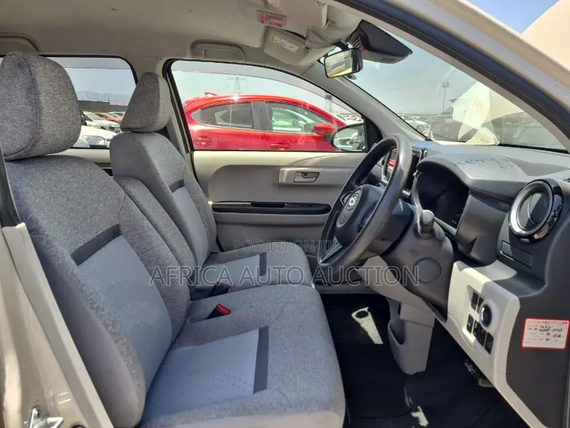 Daihatsu Boon 2019 Beige