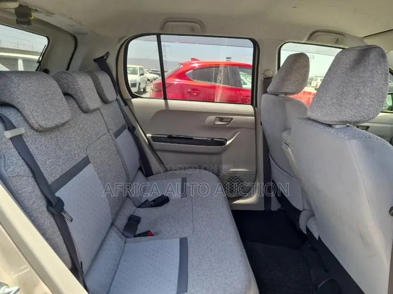 Daihatsu Boon 2019 Beige