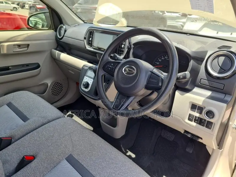 Daihatsu Boon 2019 Beige