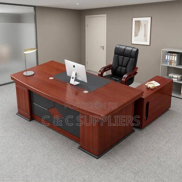 L-Shaped 1600mm Directors Table - main view