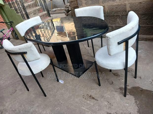 4 Seater Dinning Table Pangani Chai Road - thumbnail 2