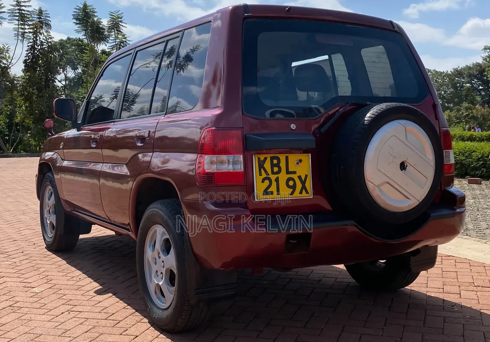 Mitsubishi Pajero IO 2003 Red