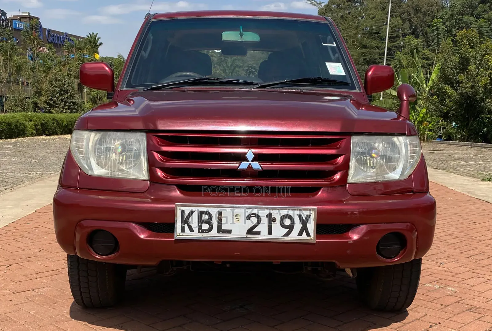 Mitsubishi Pajero IO 2003 Red