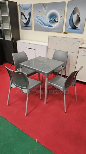 Indoor/Outdoor Plastic Dining Set