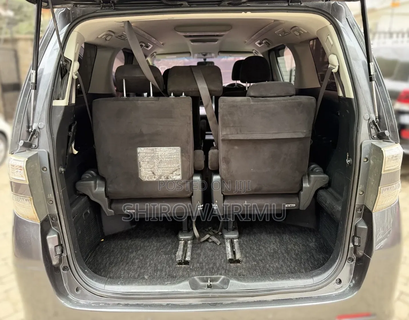 Toyota Vellfire 2010 Gray