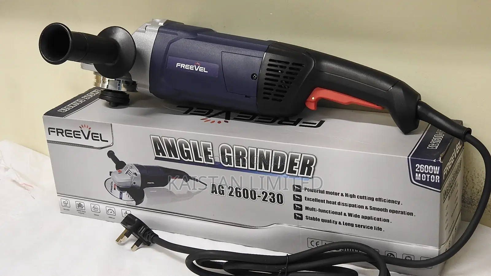 Freevel 9 Inch Angle Grinder 2600W 6500 RPM