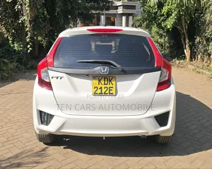 Honda Fit 2015 White